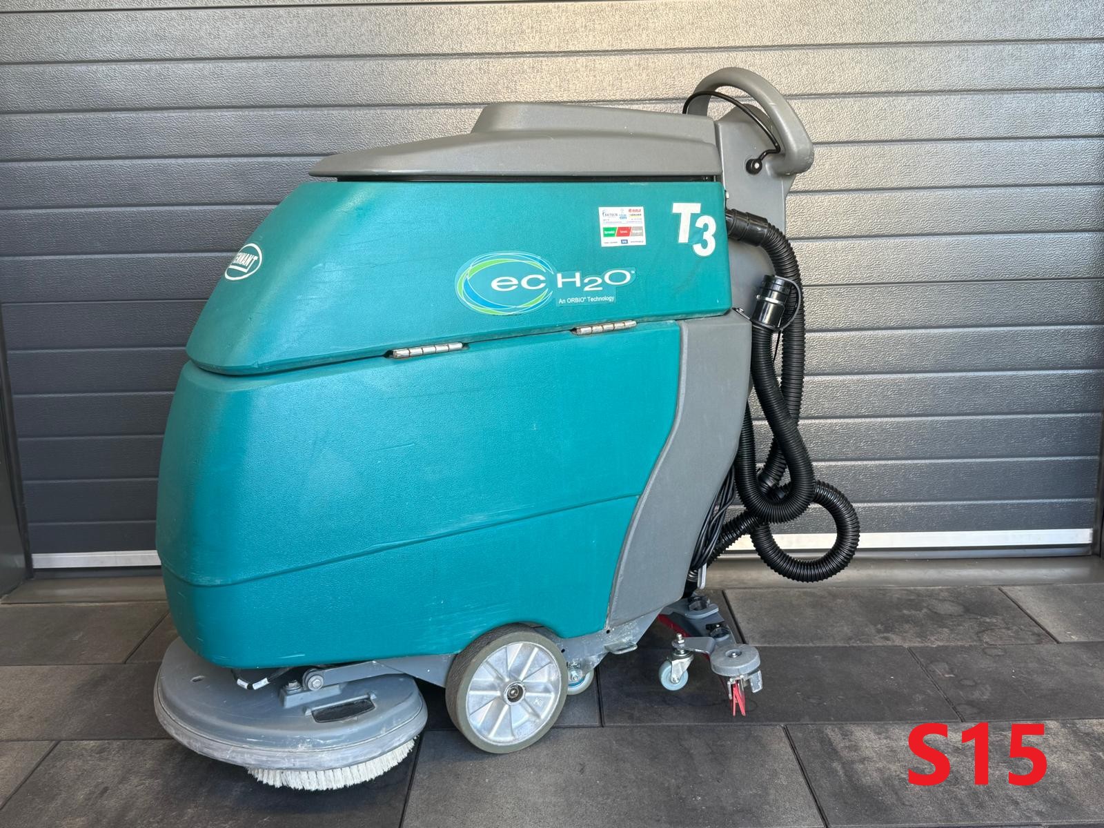 Szorowarka Tennant T3 - z napędem